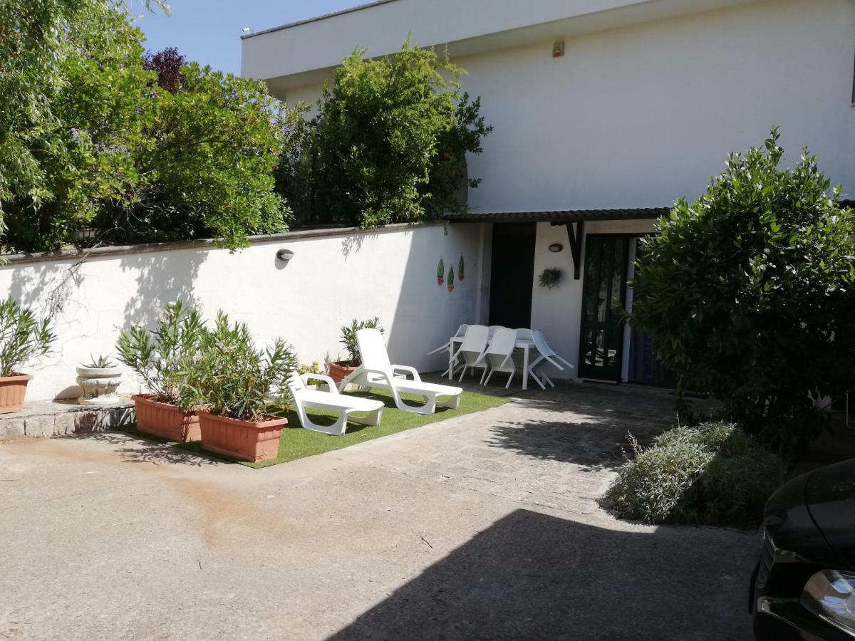 Marinelli Guest House Чистернино Экстерьер фото